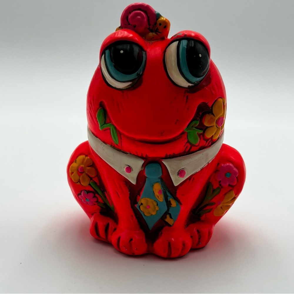 Vintage Frog Bank Glows in Blacklight OSL 1969 Japan Holiday Fair
